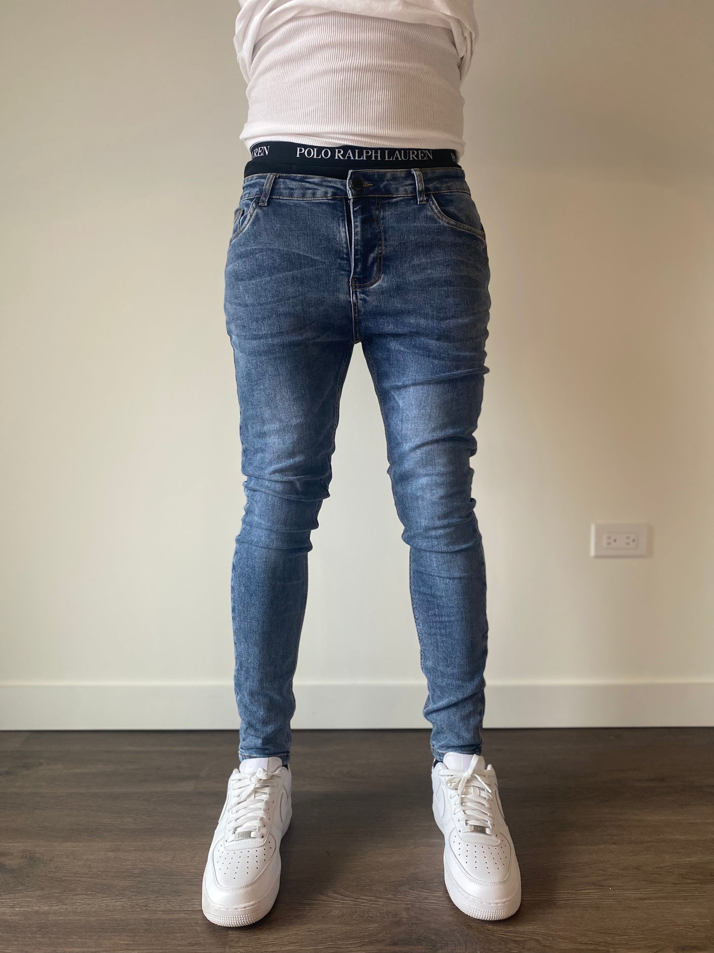 Ashed Blue OE'S